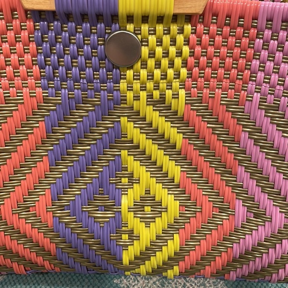 Multi colored woven wood handle purse - Picture 8 of 11